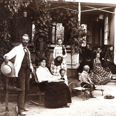 Early 1900s Jacob Gundlach Family